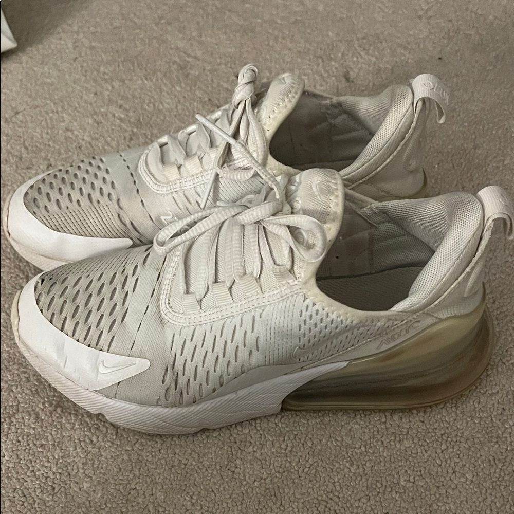 Nike Cream Athletic Shoes - Picture 2 of 3